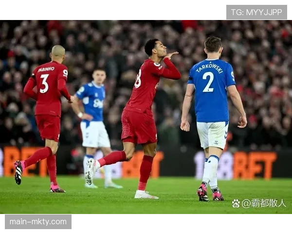 加克波17次越位利物浦前锋 进攻选择合理性待优化